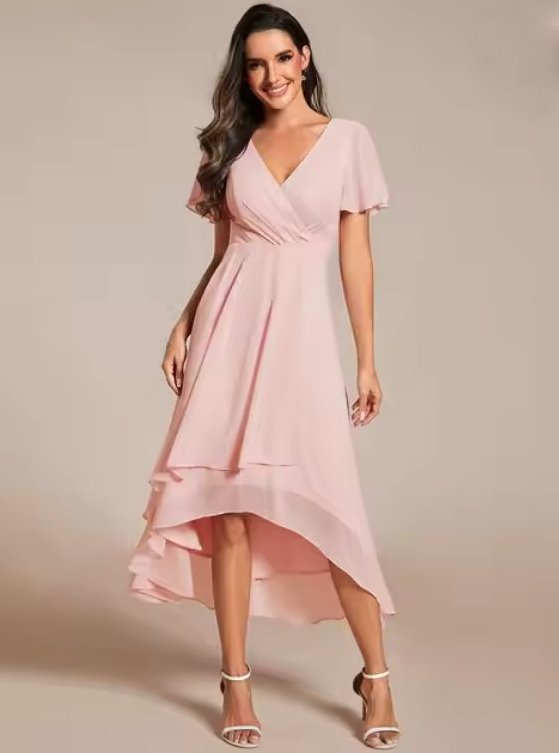  Elegantes A Linie Kurzarm Kleid Vorne Kurz Hinten Lang in Rosa mit V Ausschnitt