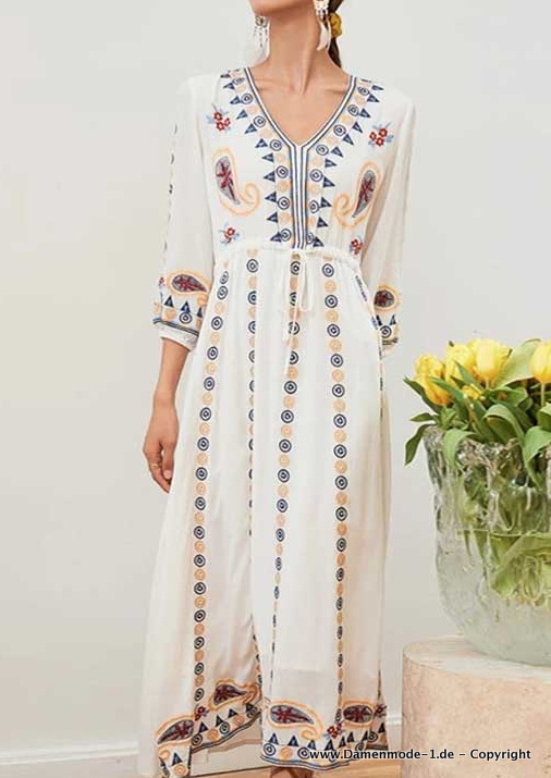 Langarm Boho Maxi Sommerkleid in Weiß mit Stickereien