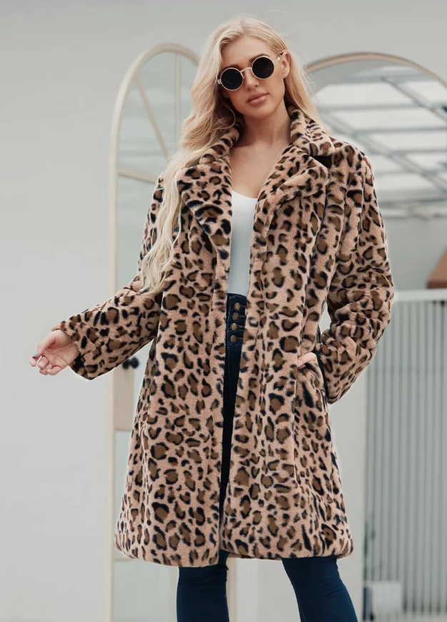 Plüsch Damenjacke Cathrine Lang mit Leopard Muster