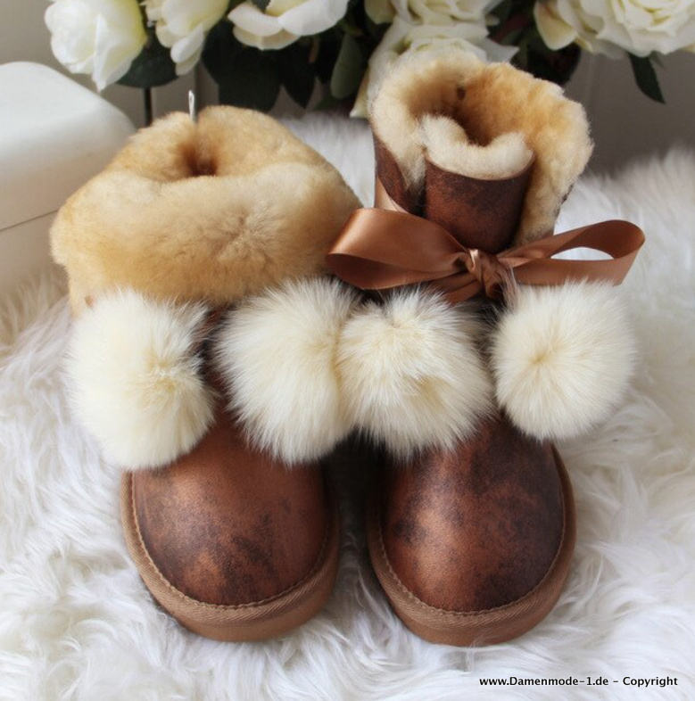 Leder Winter Stiefel Gefüttert in Gold mit Pom Pon