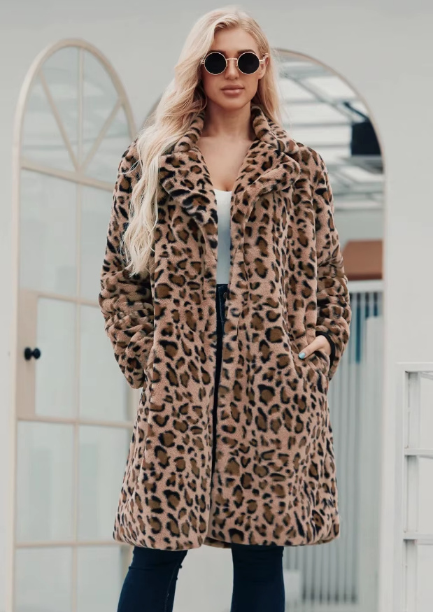 Plüsch Damenjacke Cathrine Lang mit Leopard Muster