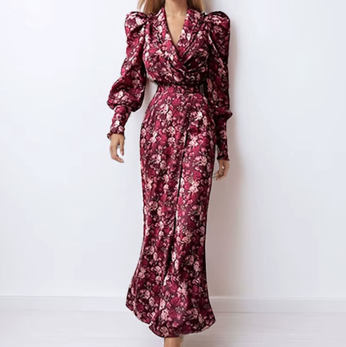 Boho Style Langarm Kleid Elegant in Weinrot mit Blumen und Sexy Schlitz